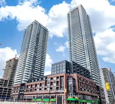 4130 Parkside Village Drive 708, Mississauga, On L5b 3m8