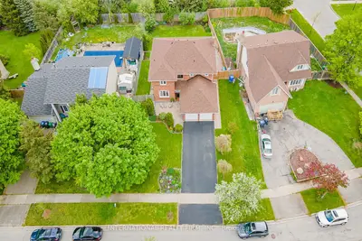 1236 Fleet Street, Mississauga, On L5h 3p5