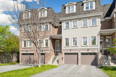 435 Hensall Circle 71, Mississauga, On L5a 4p1