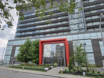 15 James Finlay Way 828, Toronto W05, On M3m 0b3