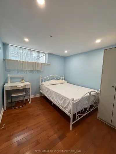 169 Mcgill Street, Mississauga, On L5a 1v1