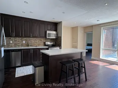 3025 Credit Woodlands Drive 338, Mississauga, On L5c 2v3