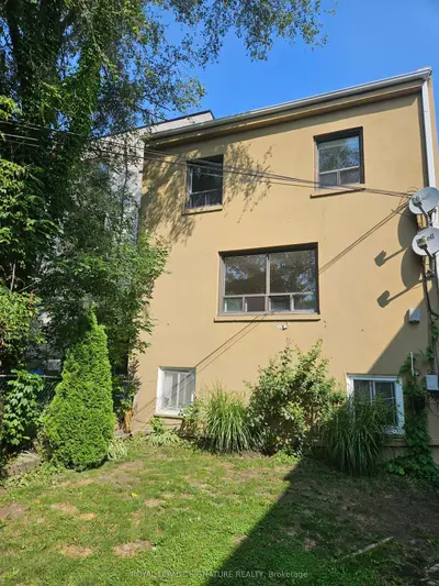 3775 Lake Shore Boulevard W Upper, Toronto W06, On M8w 1r1
