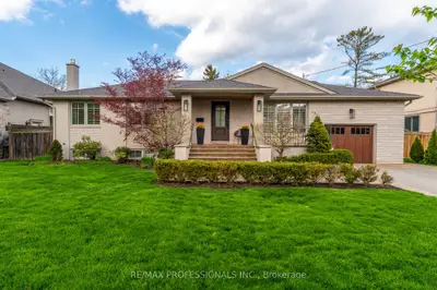 1326 Stanbury Road, Oakville, On L6l 2j4