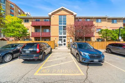 211 Forum Drive 110a, Mississauga, On L4z 4c1