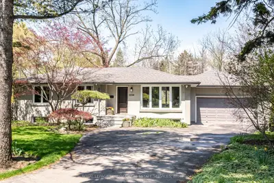 1239 Baldwin Drive, Oakville, On L6j 2w4