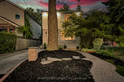 53 Tilden Crescent, Toronto, On M9p 1v8