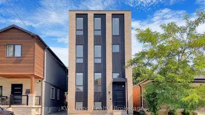 33 Kirknewton Road 101, Toronto W03, On M6e 3x9
