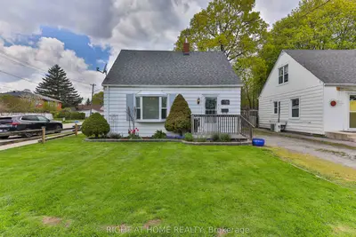 37 Stewart Street, Oakville, On L6k 1x3