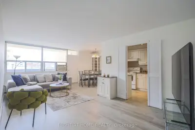 1455 Lawrence Avenue W 207, Toronto, On M6l 1b1
