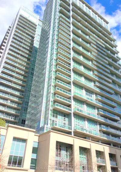 165 Legion Road N 1525, Toronto W06, On M8y 0b3