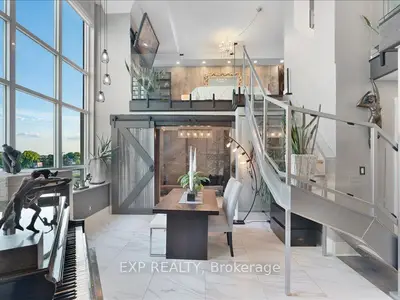 300 Manitoba Street Ph416, Toronto W06, On M8y 4g6