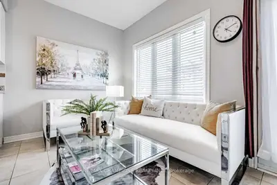 5435 Festival Drive, Mississauga, On L5m 0g6