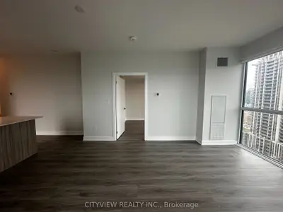 430 Square One Drive 1906, Mississauga, On L5b 0l6