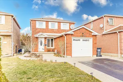 3239 Valcourt Crescent, Mississauga, On L5l 5g9