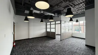 3465 Rebecca Street 213, Oakville, On L6l 0h3