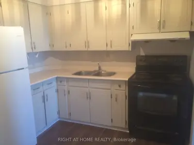 3555 Derry Road E 601, Mississauga, On L4t 1b2