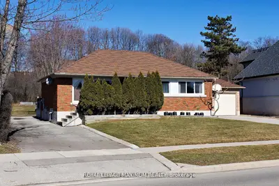 149 Leighland Ave Avenue, Oakville, On L6h 1b3