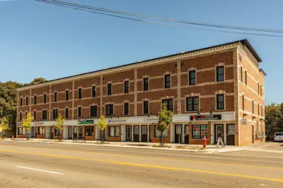 760 Lakeshore Road E 213, Mississauga, On L5e 1c7
