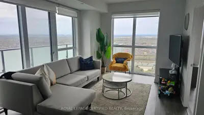 4130 Parkside Village Drive 3301, Mississauga, On L5b 3m8