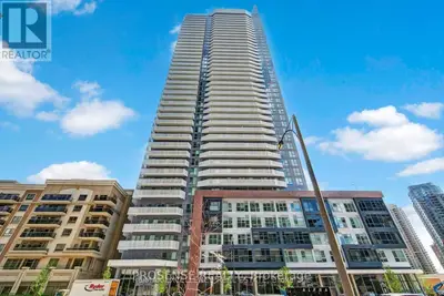 4065 Confederation Parkway #1101, Mississauga, On L5b 0g4