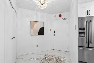 2323 Confederation Parkway 905, Mississauga, On L5b 1r6