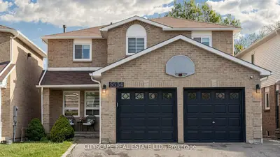 5534 River Grove Avenue, Mississauga, On L5m 3t6