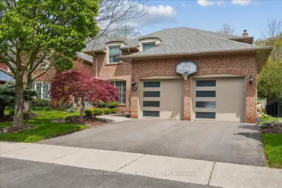 1277 Old Bridle Path, Oakville, On L6m 1a3