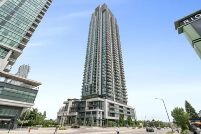 3975 Grand Park Drive 2502, Mississauga, On L5b 0k4