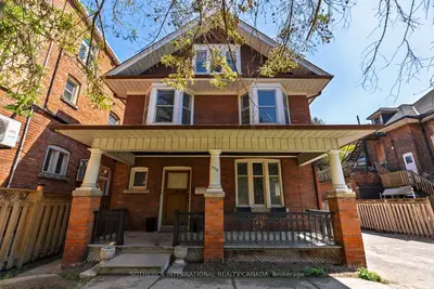 579 Indian Road, Toronto, On M6p 2c3