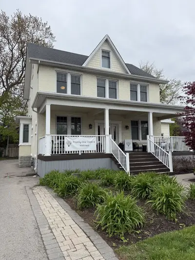 600 Brant Street B, Burlington, On L7r 2g9