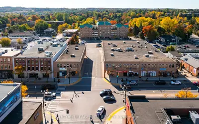 #204 210 Broadway, Orangeville, On, L9w 1k4