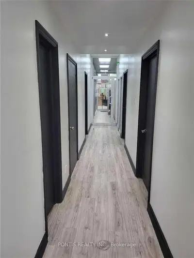 1321 Matheson Boulevard E, Mississauga, On L4w 1r1