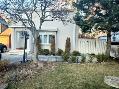 70 Arcadian Circle Long Branch, Toronto W06, On M8w 2y9