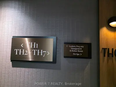 21 Park Street E 50, Mississauga, On L5g 1l7