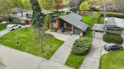 947 Sierra Boulevard, Mississauga, On L4y 2e3