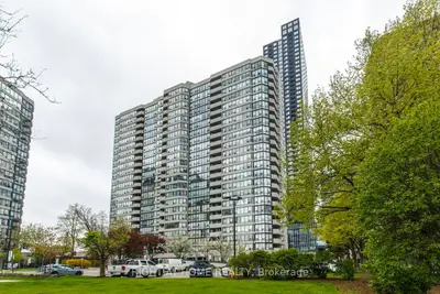 330 Rathburn Road W 306, Mississauga, On L5b 3y1