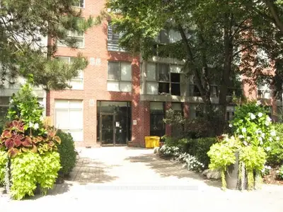 24 Southport Street 541, Toronto W01, On M6s 4e1