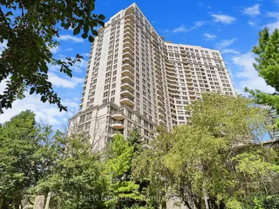 3888 Duke Of York Boulevard 923, Mississauga, On L5b 4p5