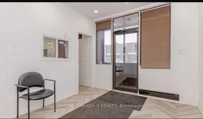 11 Goodmark Place 4, Toronto, On M9w 6r9