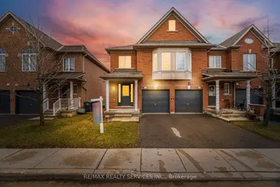 525 Novo Star Drive 179, Mississauga, On L5w 1y1