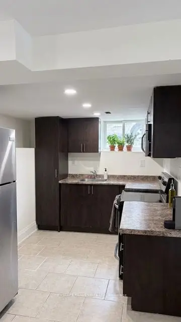 15 Sanagan Road 101, Toronto W10, On M9v 1r7