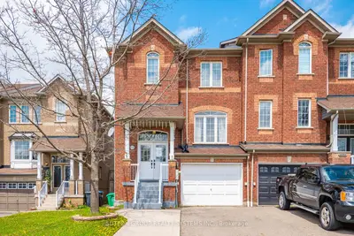 6556 Opera Glass Crescent S, Mississauga, On L5w 1s1