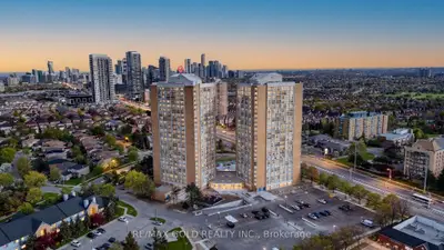 35 Trailwood Drive 1911, Mississauga, On L4z 3l6