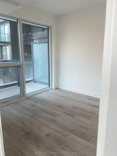 1100 Sheppard Avenue N 231, Toronto W05, On M3k 0e4