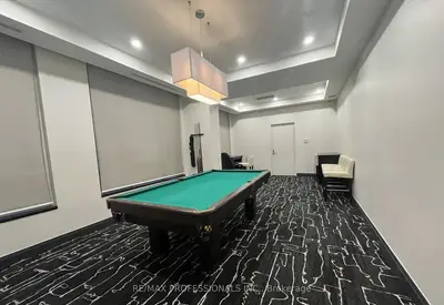 3525 Kariya Drive 2701, Mississauga, On L5b 0c2