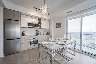 36 Zorra Street 3008, Toronto, On M8z 0g5