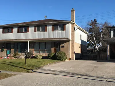 2293 Delkus Crescent, Mississauga, On L5a 1k8