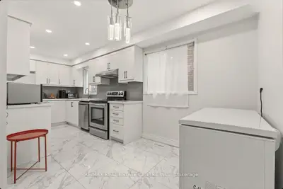 5013 Northern Lights Circle, Mississauga, On L5r 2p7