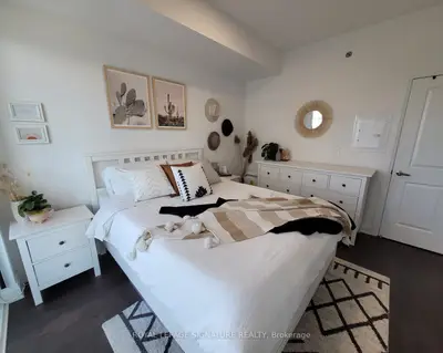 55 Speers Road Lph10, Oakville, On L6k 0h9